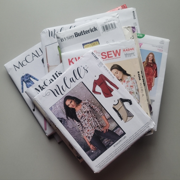 Simplicity Other - ‼️Must Go‼️ Lot of 15 FF Womens Sewing Patterns